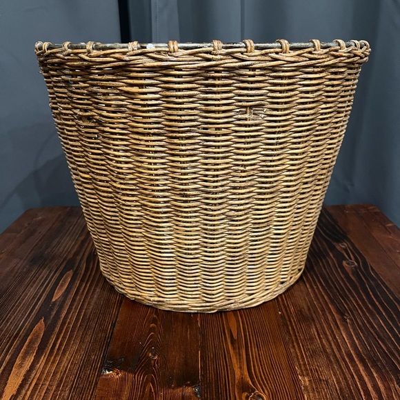 Wired Wicker Basket - Picture 2 of 10